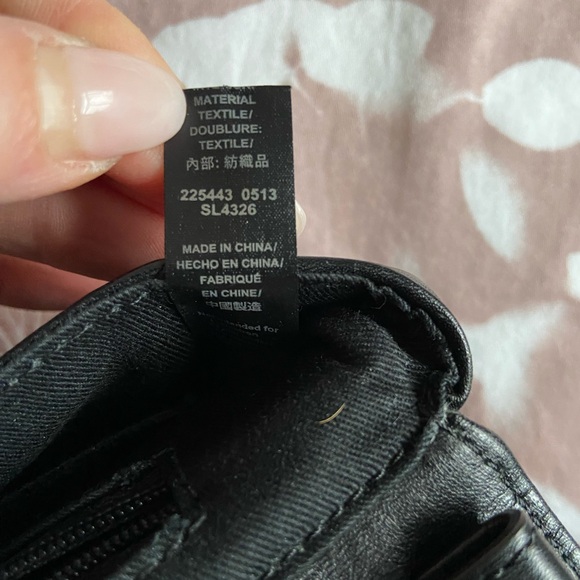 Leather leopard clutch with faux fur - Picture 10 of 10